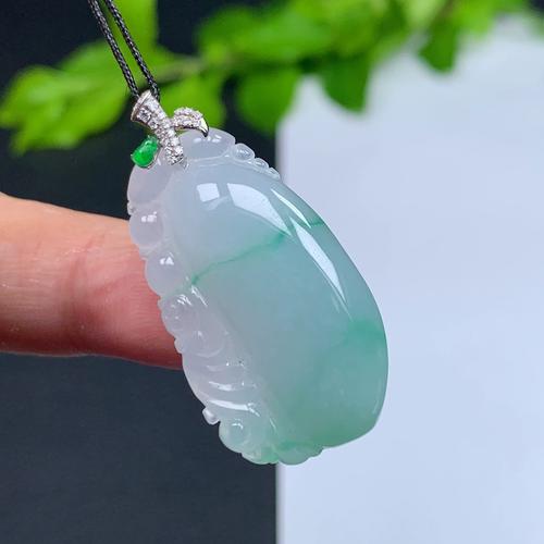翡翠福瓜 翠绿中的吉祥雅韵